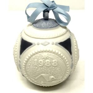 Lladro Christmas Ornament Hand Made Bisque 1988 Nativity Scene 3.25"
